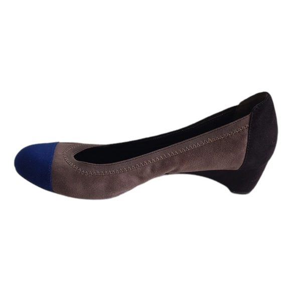 🪻BOGO🪻 DANA BUCHMAN Deelyah‎ Blue Gray Black Colorblock Pumps Size 9 M - Picture 8 of 10